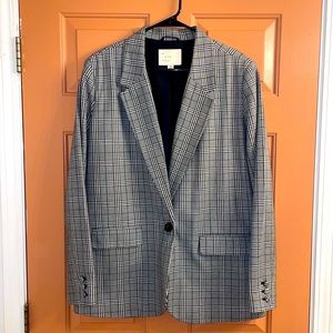 A New Day women’s b&w blazer size 16 with one button and two front pockets